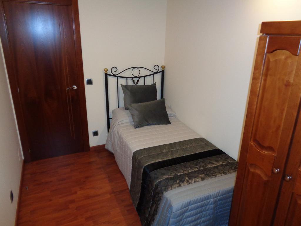 Apartamentos Turisticos Javier لوغو المظهر الخارجي الصورة
