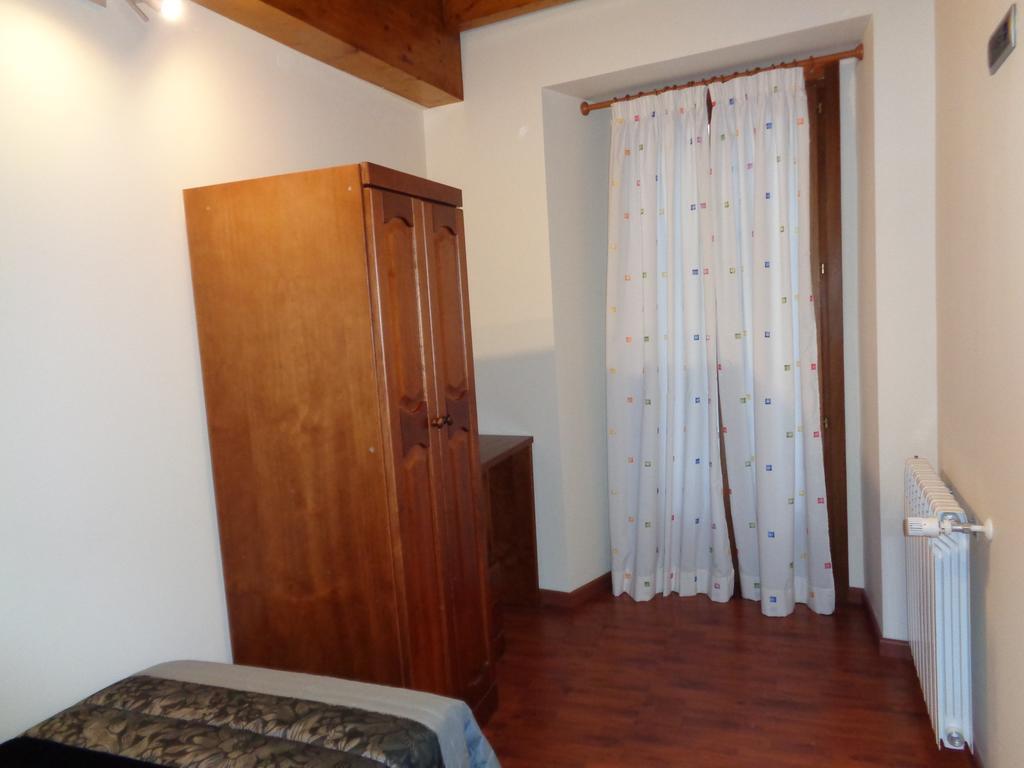 Apartamentos Turisticos Javier لوغو المظهر الخارجي الصورة